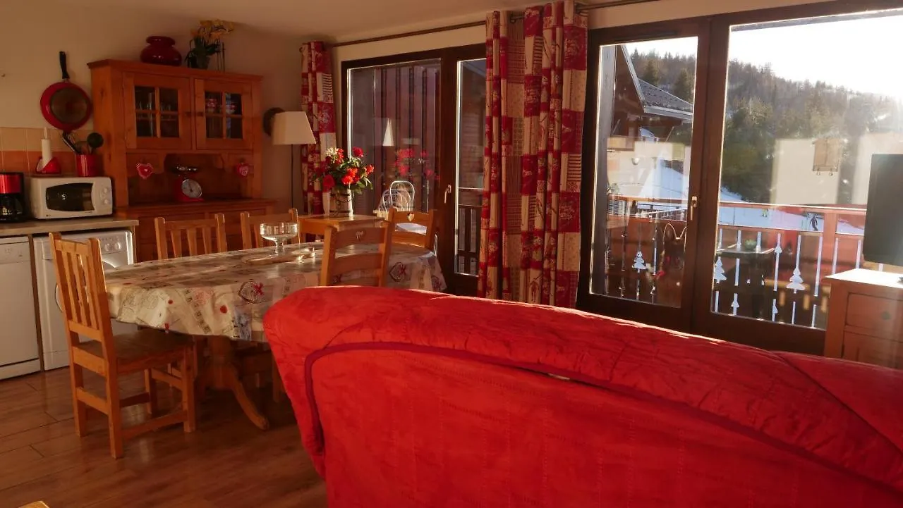 Apartment Eden Sur Les Pistes Avec Vue Panoramique Sur La Vallee La Joue du Loup