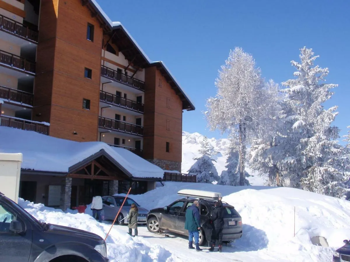 Eden Sur Les Pistes Avec Vue Panoramique Sur La Vallee La Joue du Loup 0*,